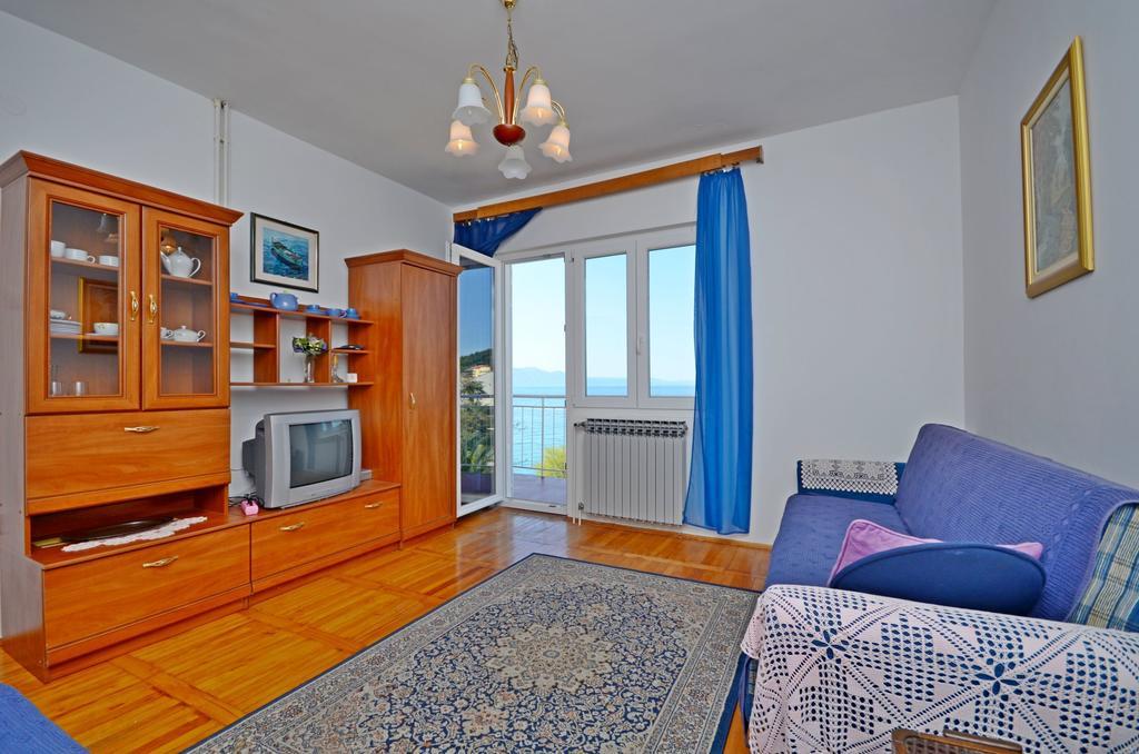 Apartment Ksenija Drvenik  Buitenkant foto